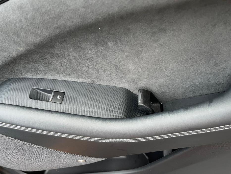 FORD MUSTANG MACH-E 2023