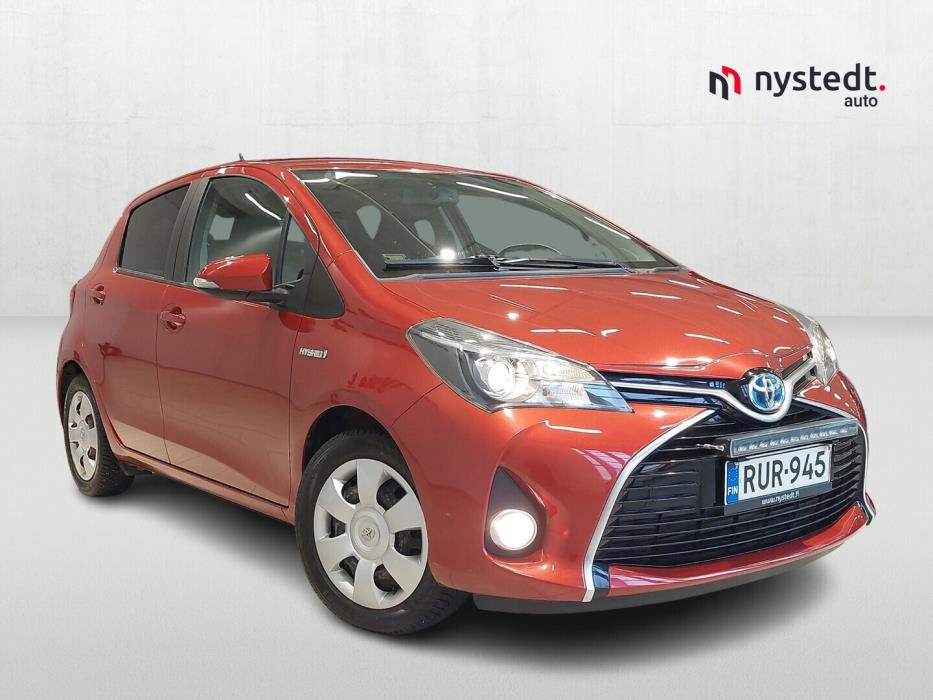 TOYOTA Yaris 2014