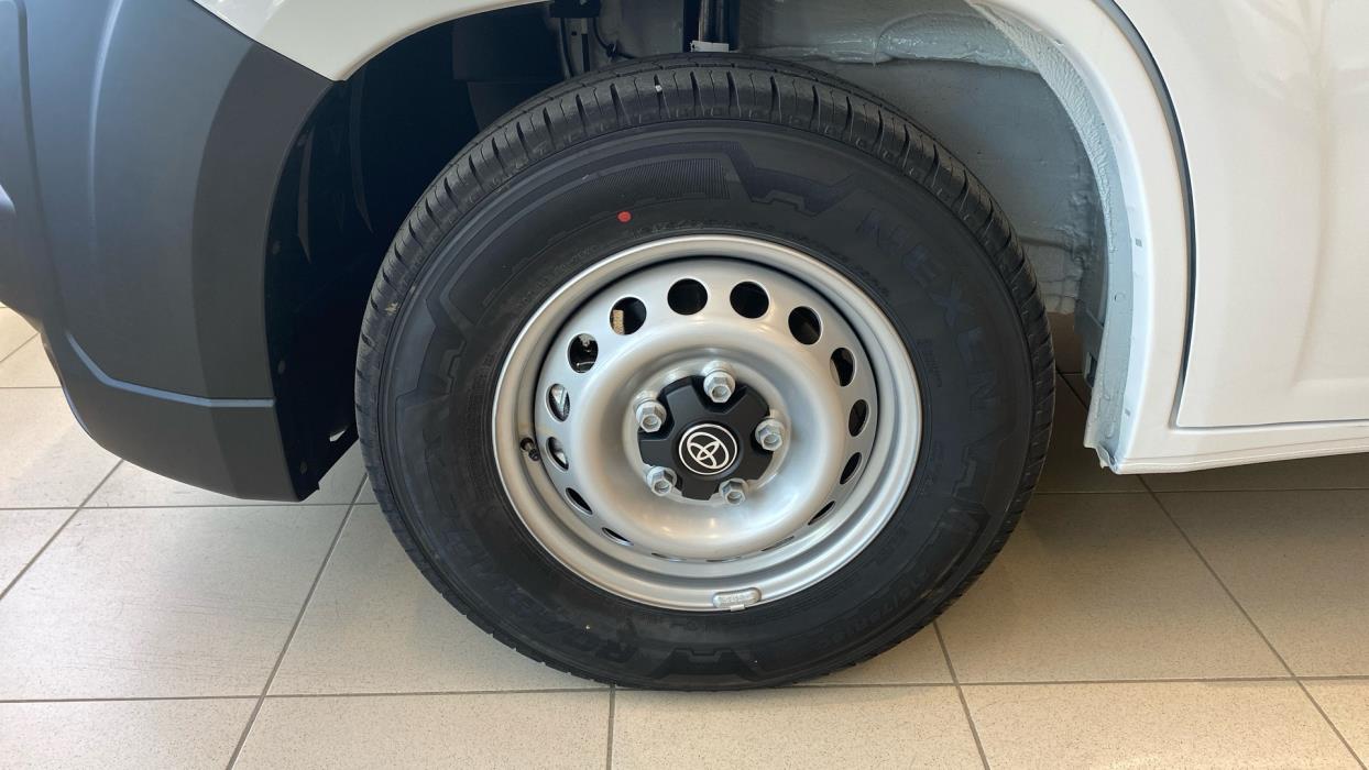 TOYOTA Proace MAX 2024