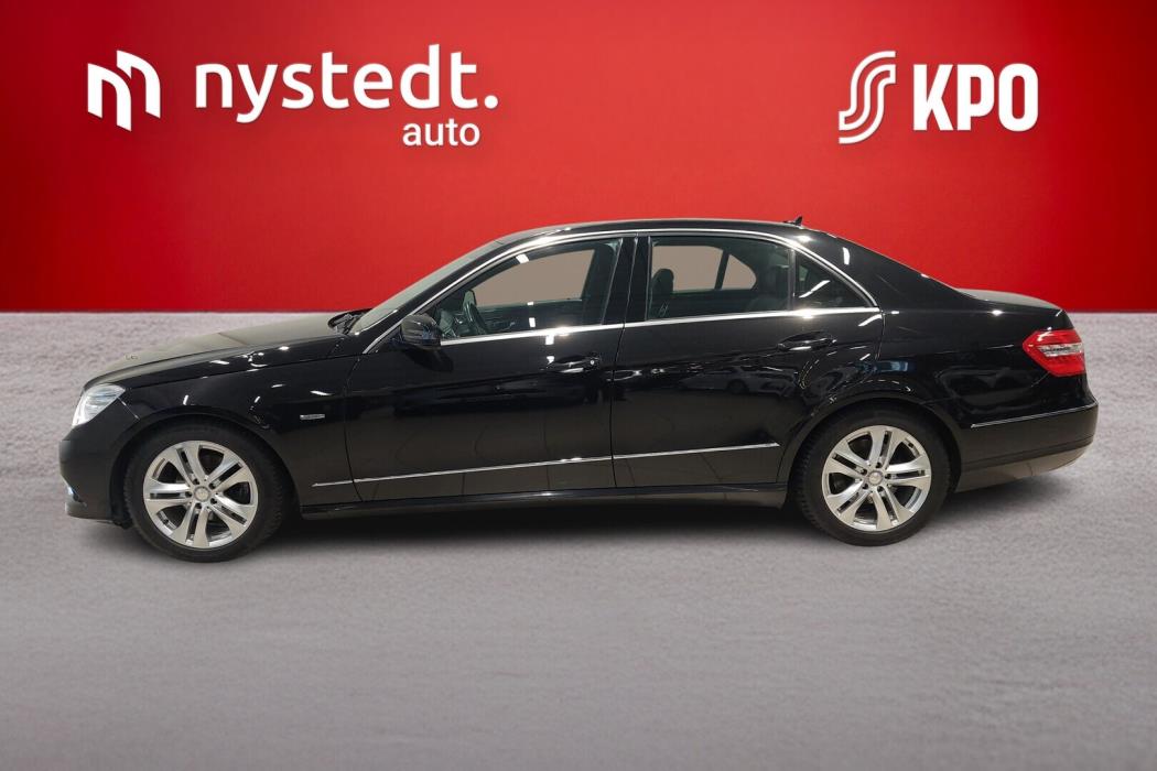 MERCEDES-BENZ E 2009