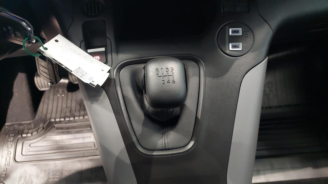 TOYOTA Proace CITY Verso 2024