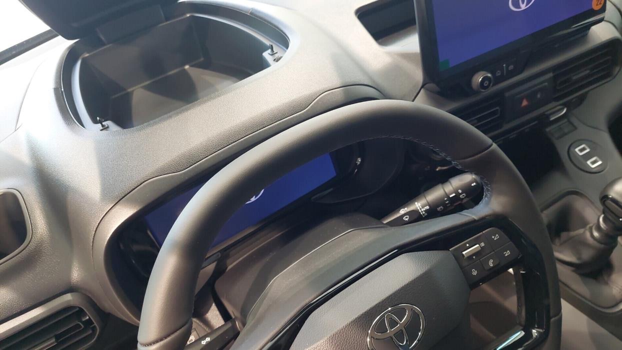 TOYOTA Proace CITY Verso 2024