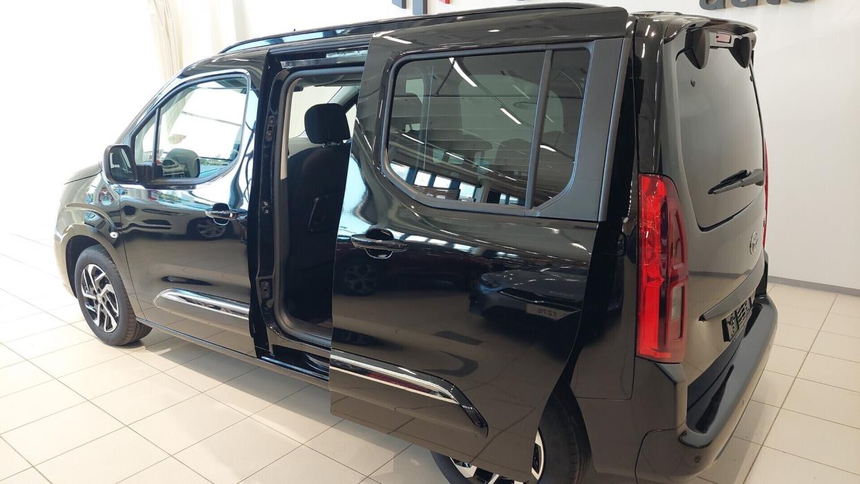 TOYOTA Proace CITY Verso 2024