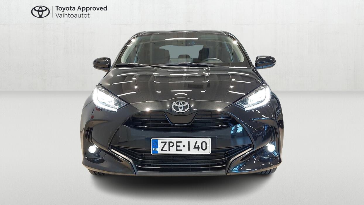 TOYOTA Yaris 2024