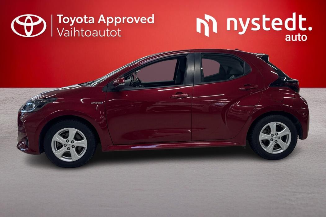 TOYOTA Yaris 2021