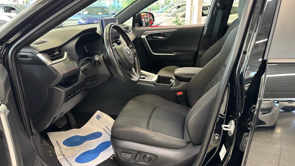 TOYOTA RAV4 PLUG-IN 2023