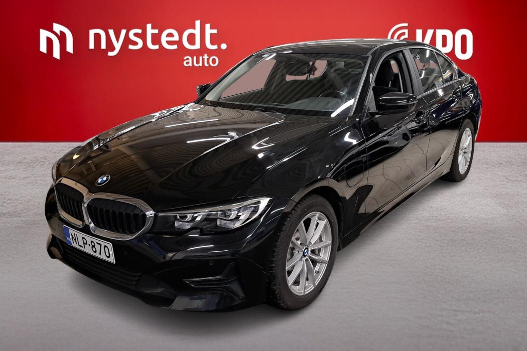 BMW 330 2019