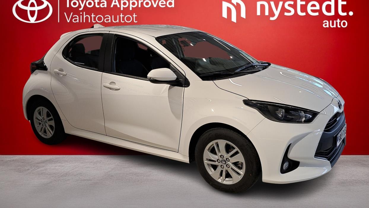 TOYOTA Yaris 2024