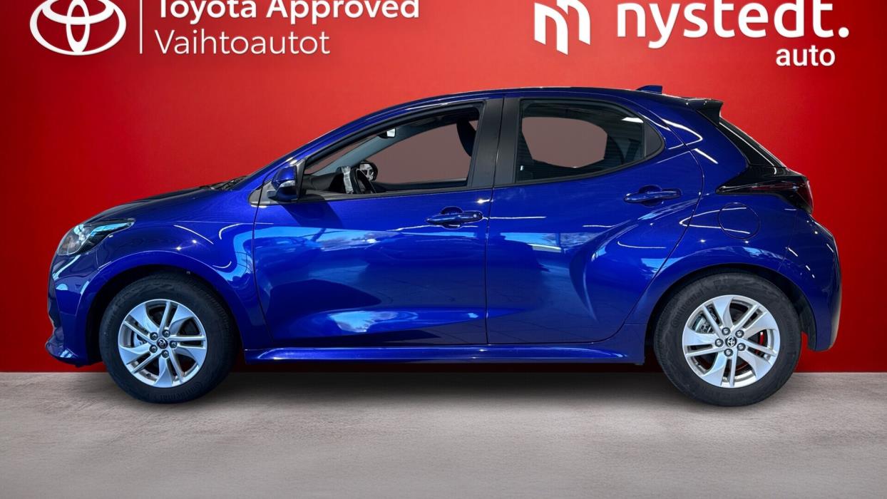 TOYOTA Yaris 2024