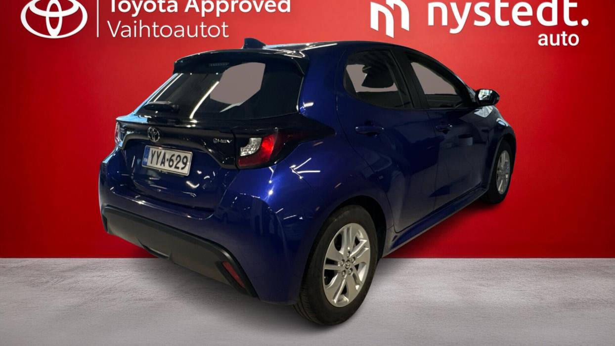 TOYOTA Yaris 2024