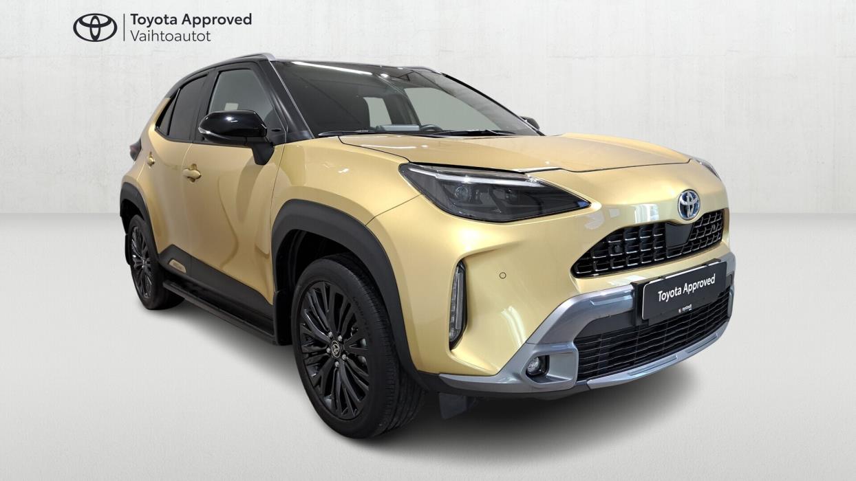 TOYOTA YARIS CROSS 2022