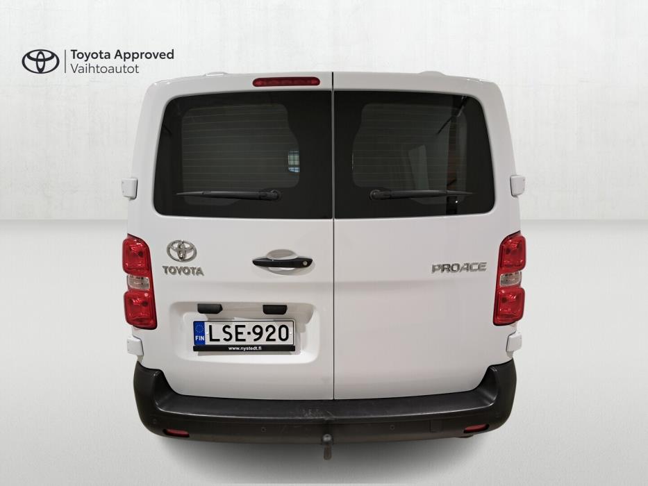 TOYOTA PROACE 2023