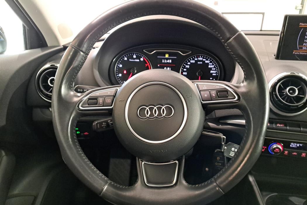 AUDI A3 2014