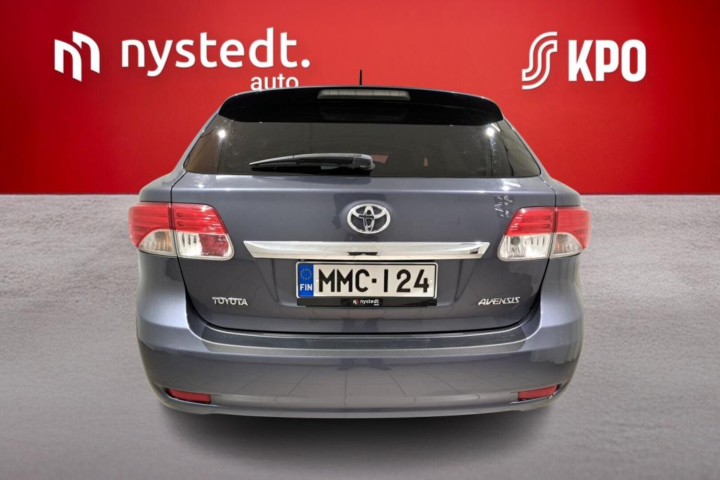 TOYOTA Avensis 2014