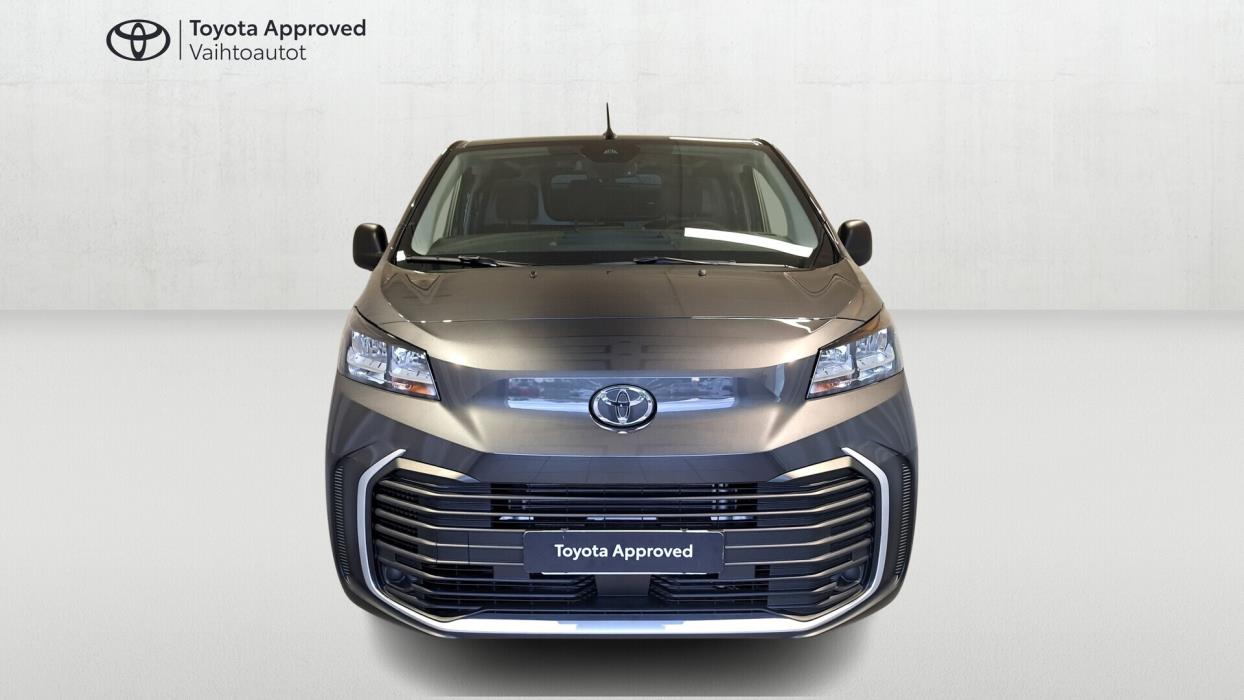 TOYOTA Proace 2025