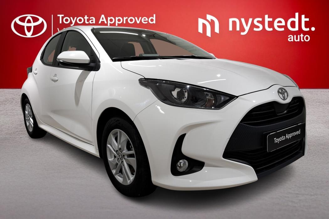 TOYOTA Yaris 2024