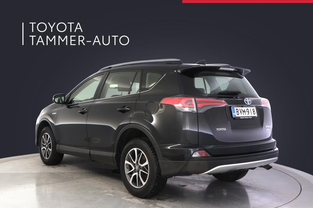TOYOTA RAV4 2018