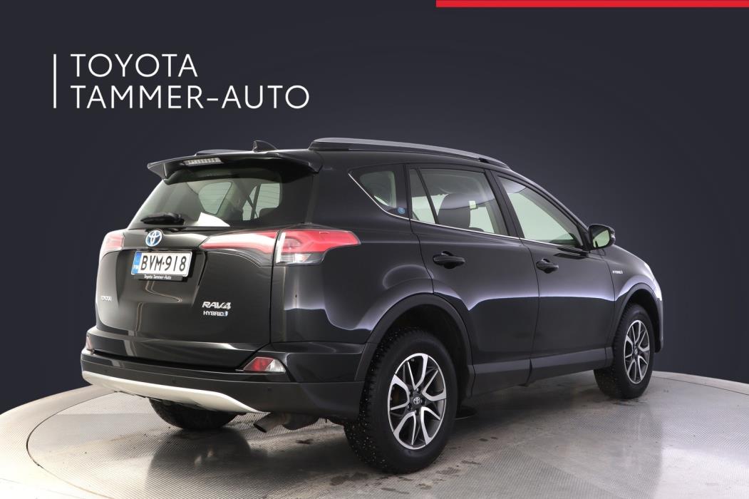 TOYOTA RAV4 2018