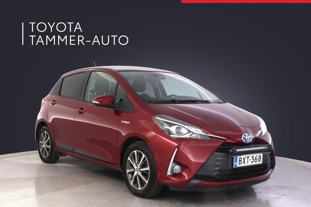 TOYOTA Yaris 2019