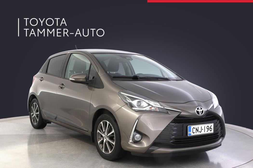 TOYOTA Yaris 2019