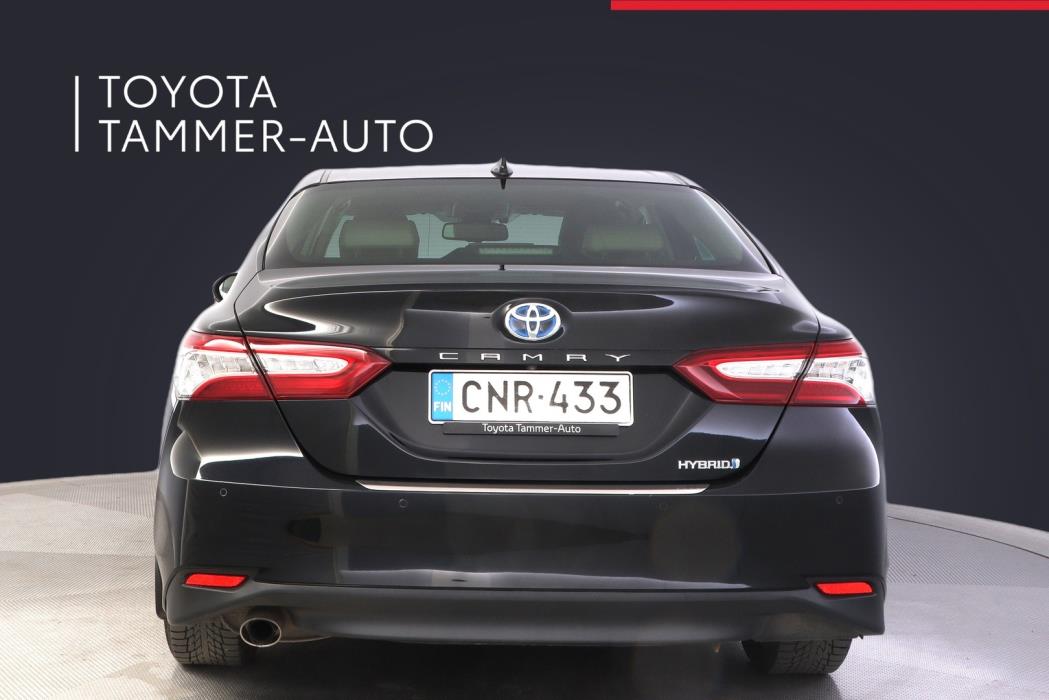 TOYOTA Camry 2019
