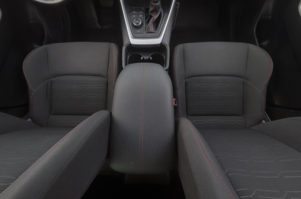TOYOTA RAV4 Plug-in 2021