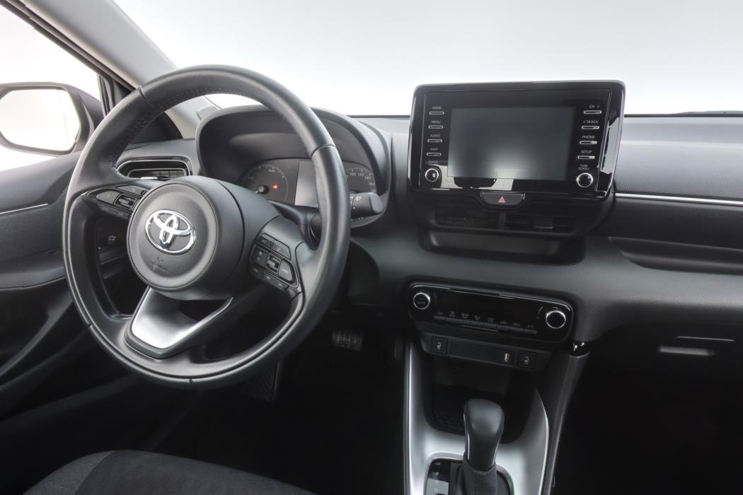 TOYOTA Yaris 2022