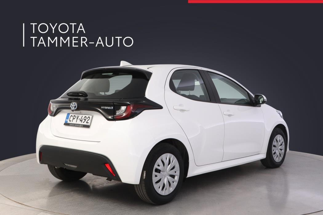 TOYOTA Yaris 2022