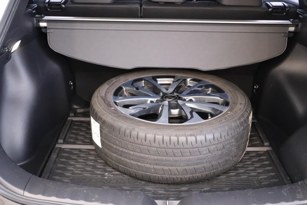 TOYOTA Corolla Cross 2023