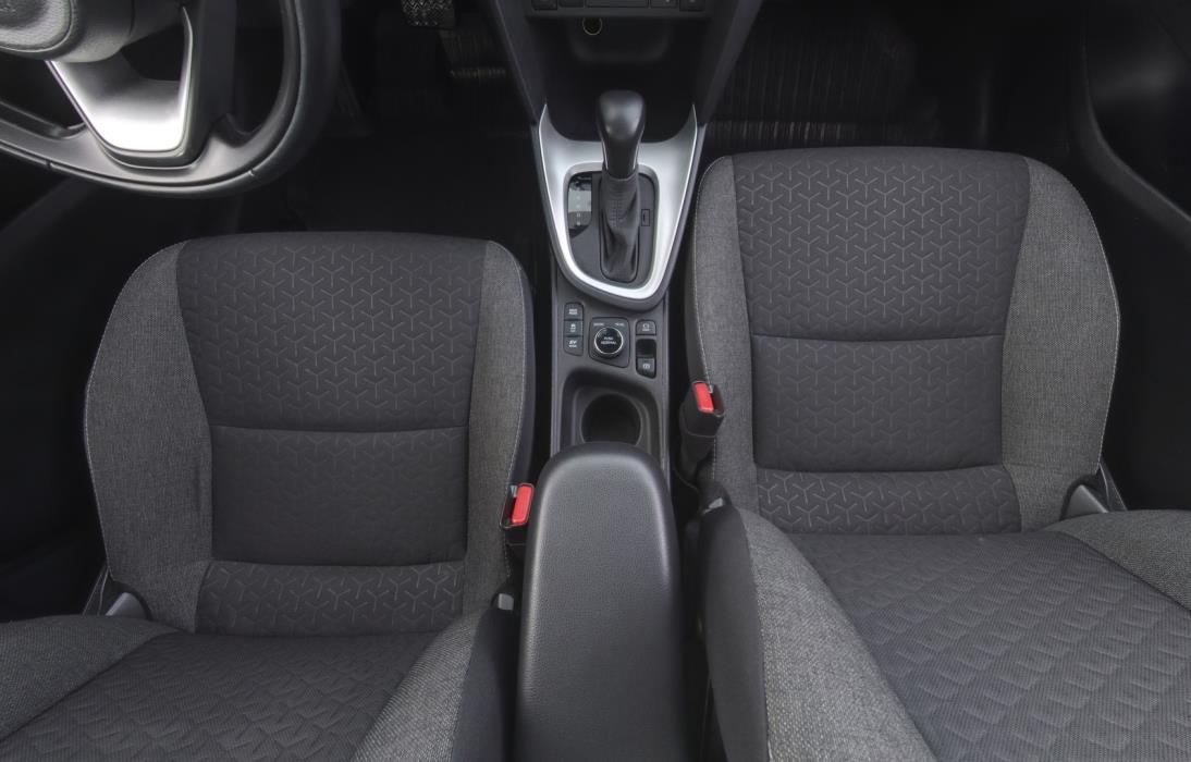 TOYOTA Yaris Cross 2023