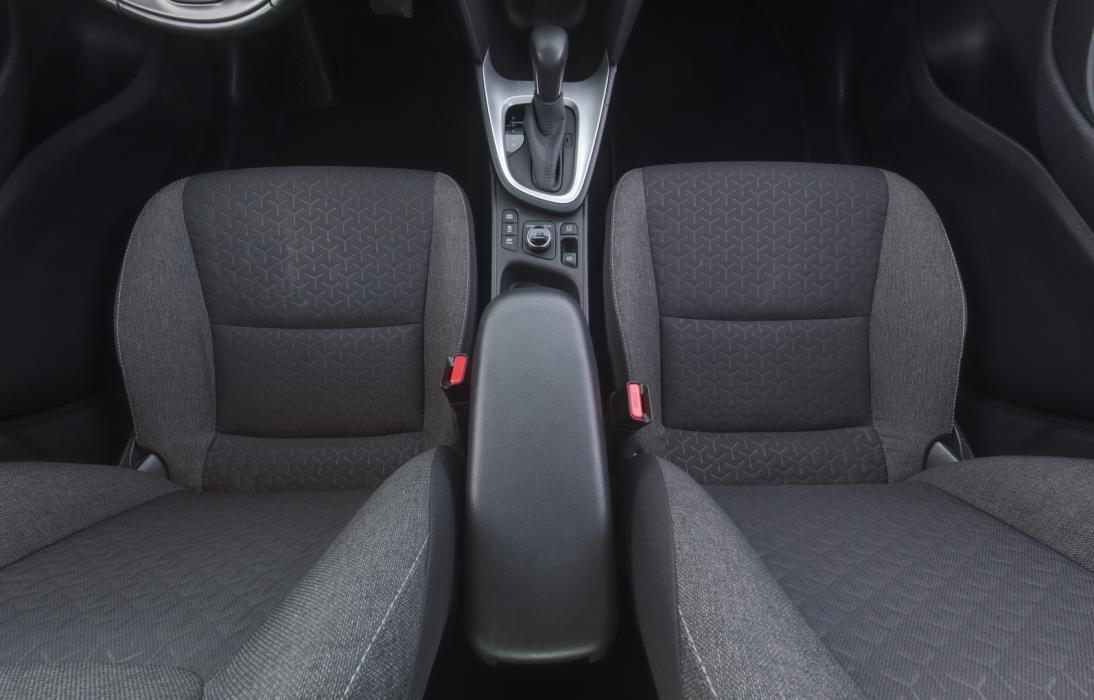 TOYOTA Yaris Cross 2023