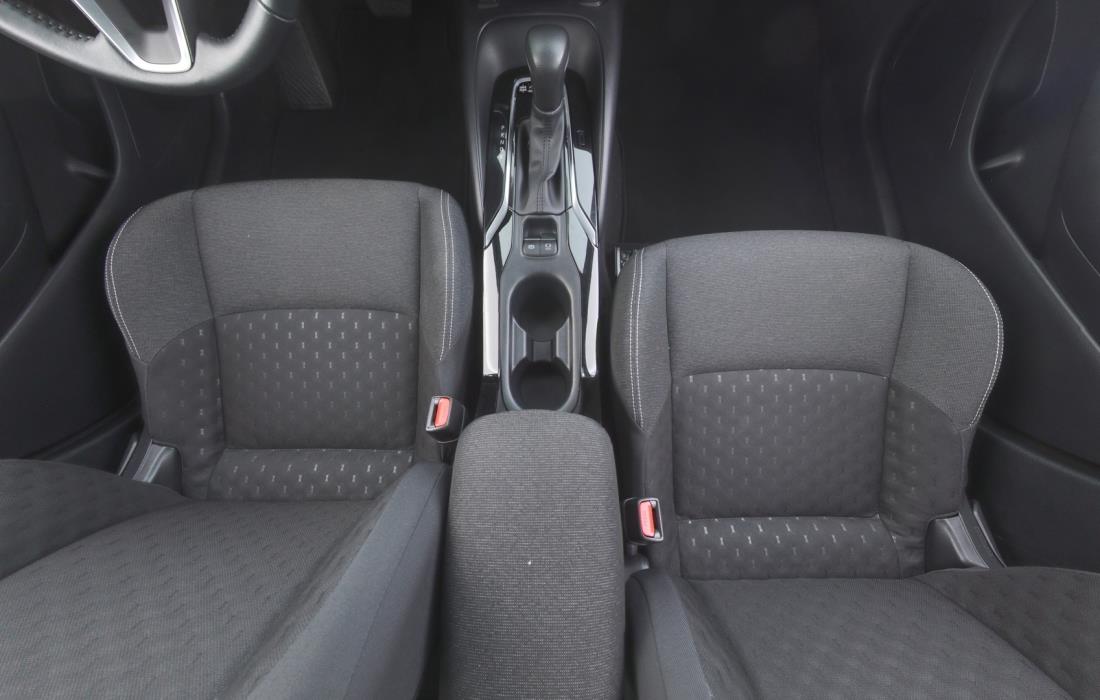 TOYOTA Corolla 2024