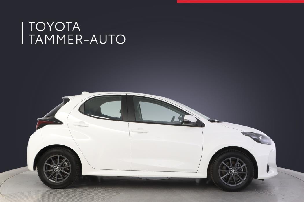TOYOTA Yaris 2024