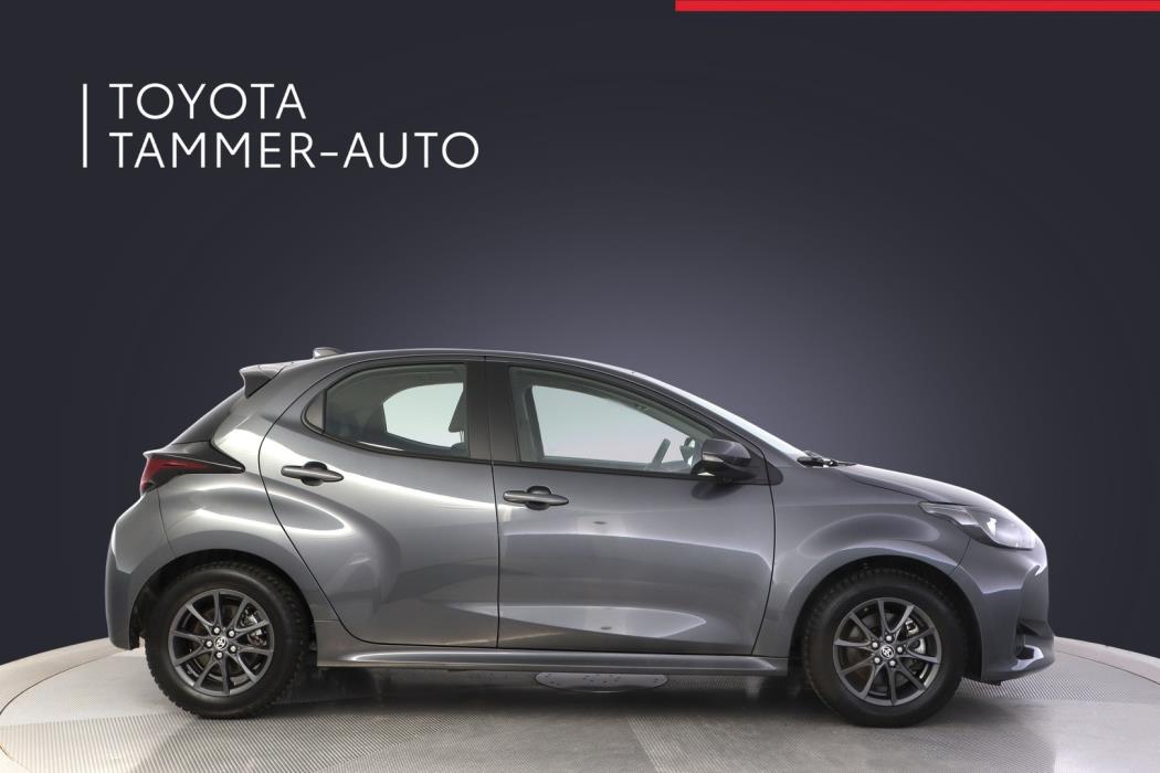 TOYOTA Yaris 2024