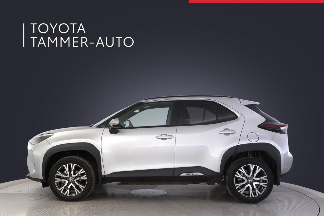 TOYOTA Yaris Cross 2025