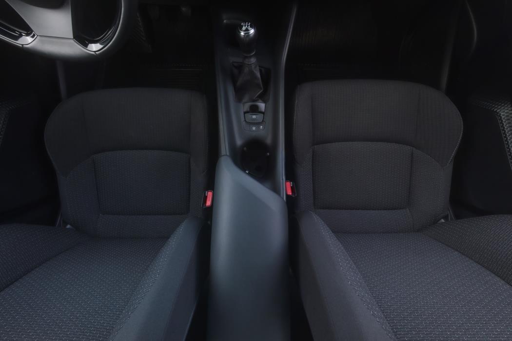 TOYOTA C-HR 2019