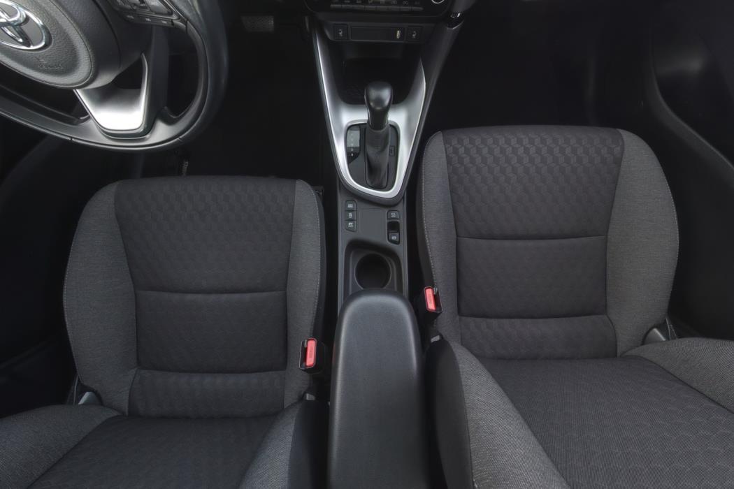 TOYOTA Yaris 2022