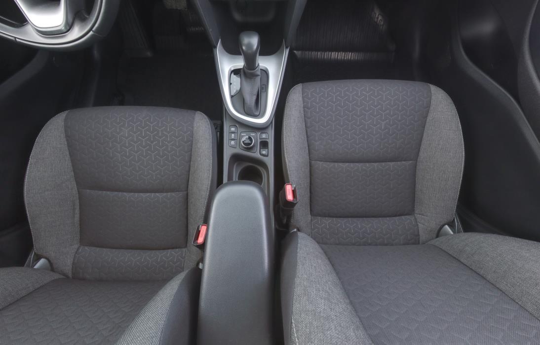 TOYOTA Yaris Cross 2023