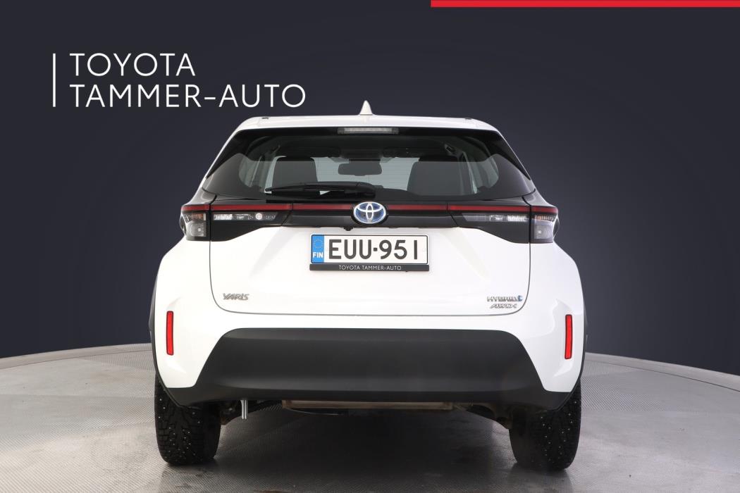 TOYOTA Yaris Cross 2023