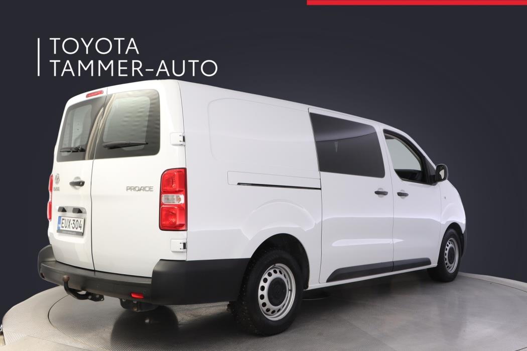 TOYOTA Proace 2023