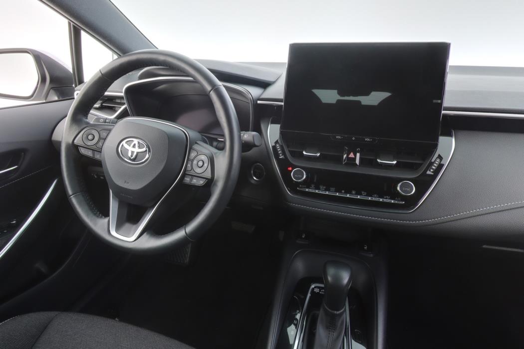 TOYOTA Corolla 2024