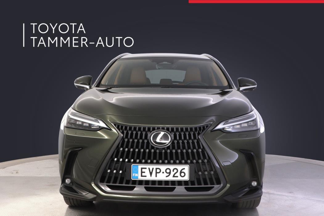 LEXUS NX 2025