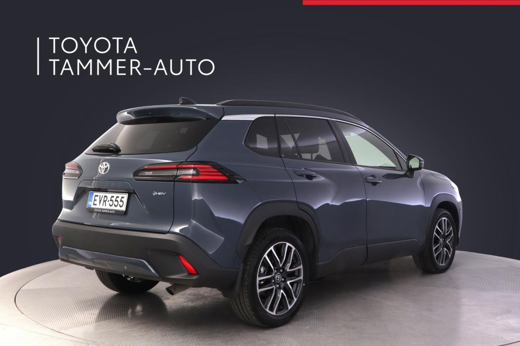 TOYOTA Corolla Cross 2025