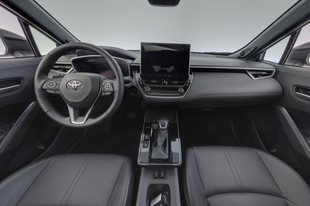 TOYOTA Corolla Cross 2025
