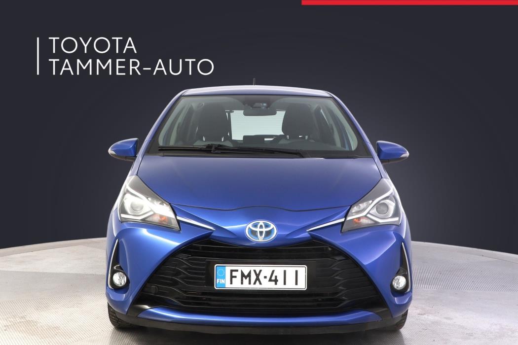 TOYOTA Yaris 2017