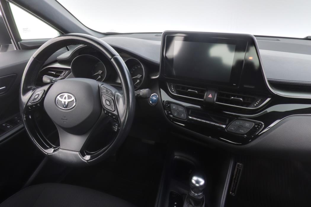 TOYOTA C-HR 2018