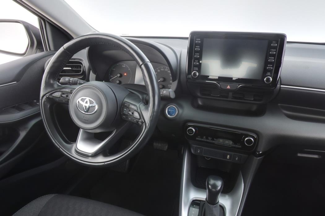 TOYOTA Yaris 2022