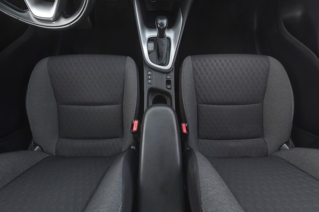 TOYOTA Yaris 2022