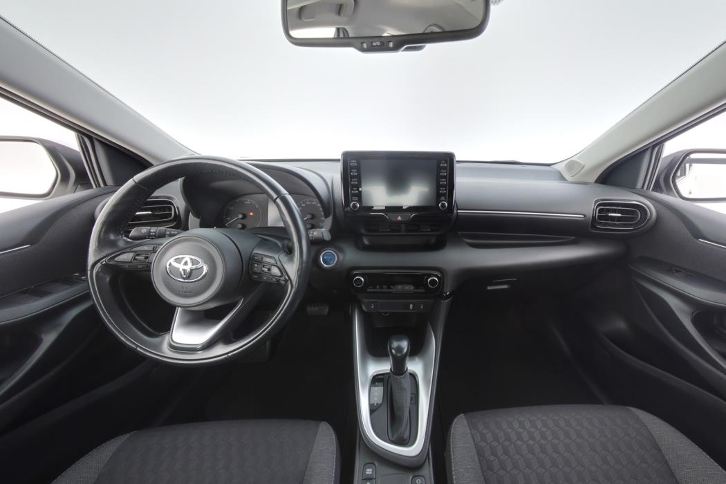 TOYOTA Yaris 2022
