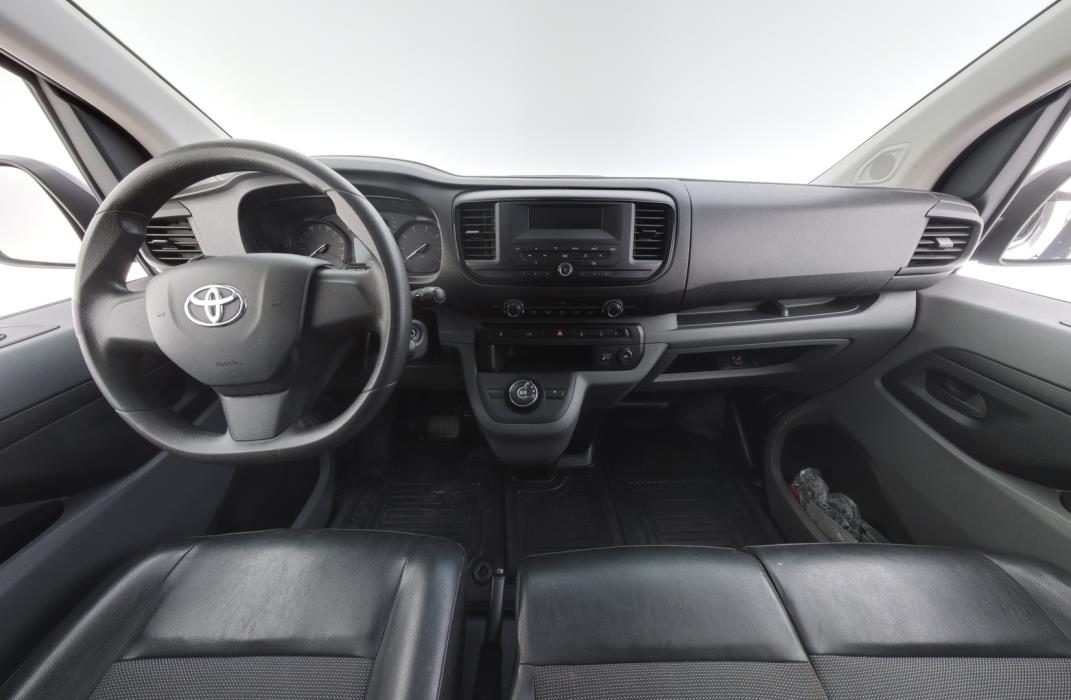TOYOTA Proace 2020